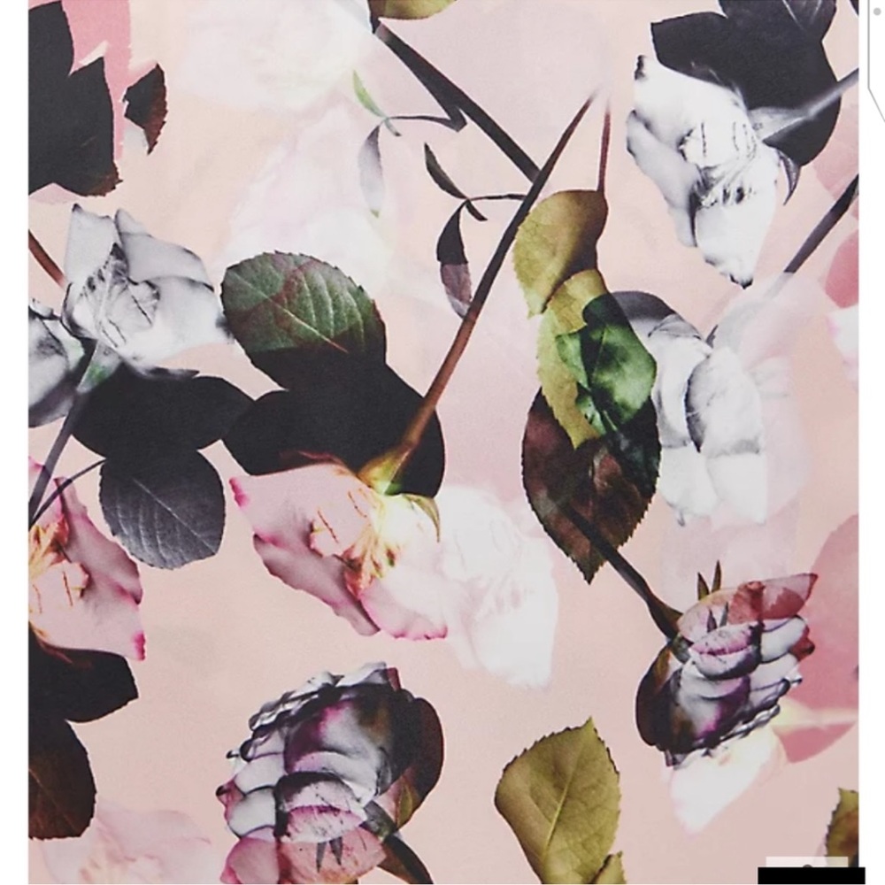 🆕🌺SATIN PINK ROSES SELF TIE MIDI ROBE🌺 - Picture 2 of 4